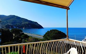 Nuovissimo appartamento Vista Mare